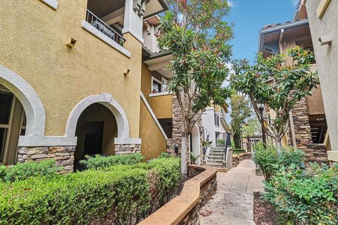 Photo of 152 Via Montisi, Santee, CA 92071 (MLS # 260013060SD)
