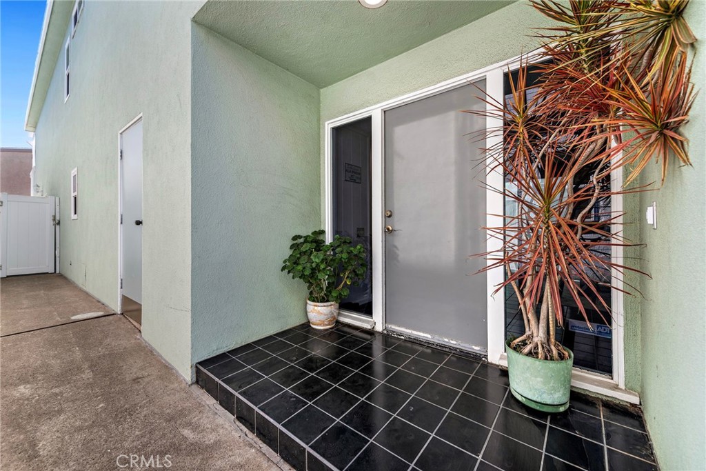 1707 W Balboa Boulevard A