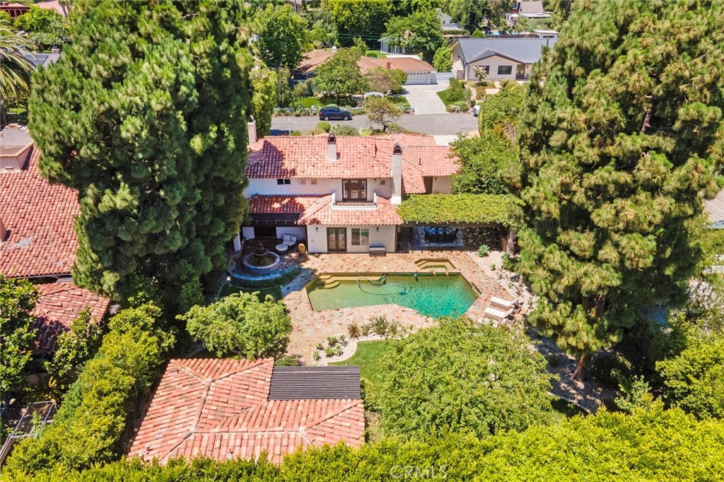 Mizener Custom Homes (MZ) - Residential