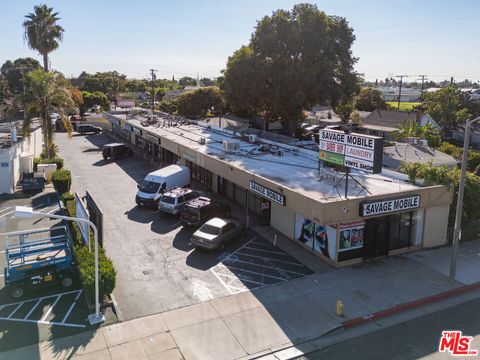 Photo of 5964 Florence Avenue, Bell Gardens, CA 90201 (MLS # 26841321)
