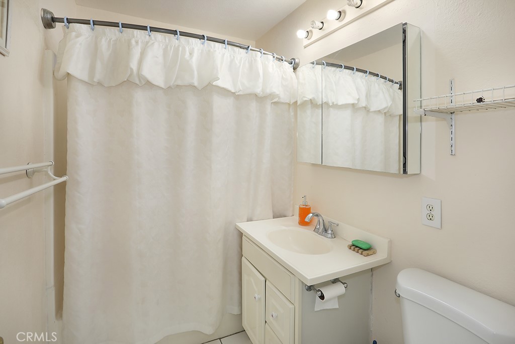 Properties 4 821 gunther Street