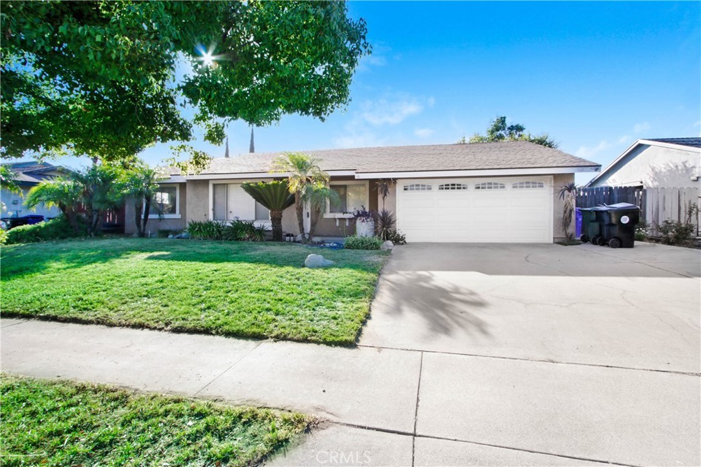 This single story home in a sought-after Rancho Cucamonga neighborhood is ideal for a growing family. The open floor plan welcomes you with modern recessed LED lighting and a fresh coat of paint. The kitchen boasts granite countertops, stylish glass-accented cabinetry, and a stainless steel sink, all overlooking the family room for easy entertaining.
Step into the backyard oasis with breathtaking city views, a tranquil koi pond (which the owner pays to maintain), and a spacious wood deck—perfect for hosting summer gatherings. Each bedroom is equipped with ceiling fans for optimal comfort during warmer months. Additional features include an attached two-car garage and central heating.
Located within the desirable Valle Vista Elementary, Cucamonga Middle, and Alta Loma High School districts, this home is a rare find for discerning renters. Schedule a viewing today!