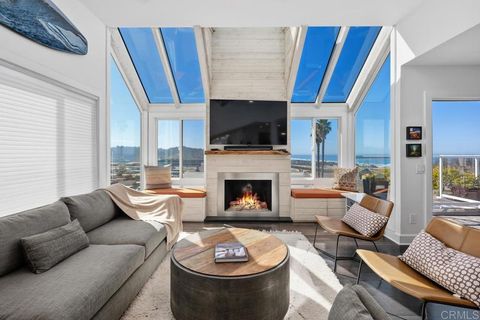 328 SHOMAKER CT. Solana Beach CA 92075