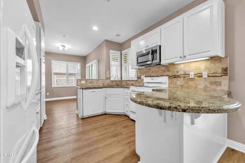 Photo of 437 Scatterwood Lane, Simi Valley, CA 93065 (MLS # V1-36640)