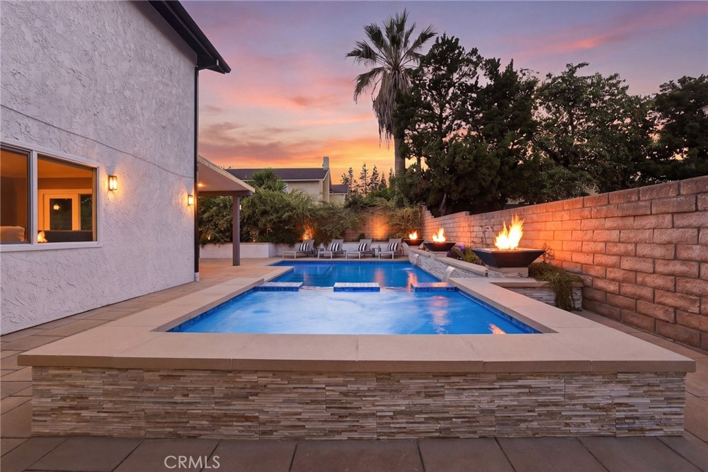 7505 Bobbyboyar Avenue