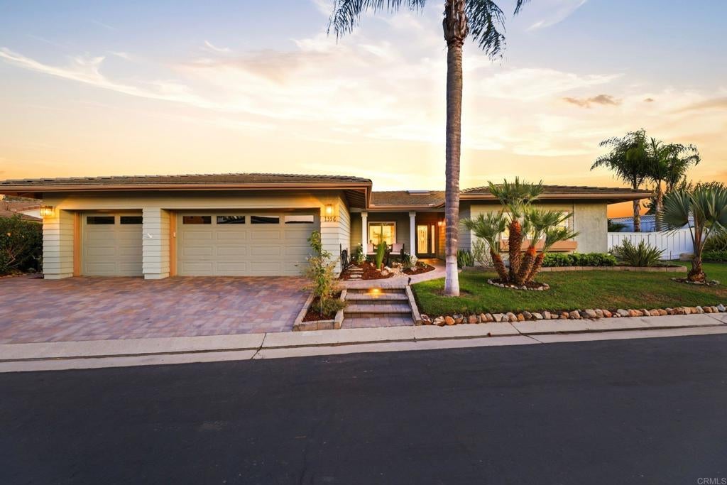 1356 Blackhawk Glen