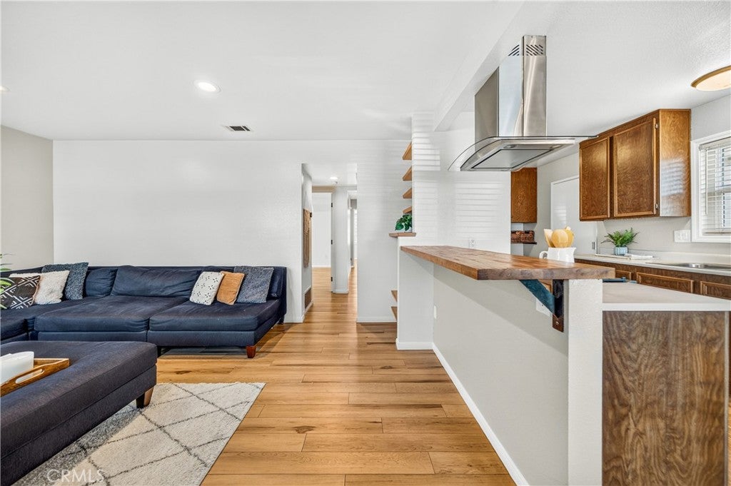 4609 Calle Del Palo