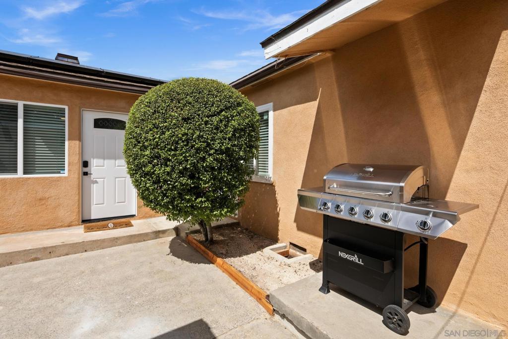 Ocean Beach - Residential Income
