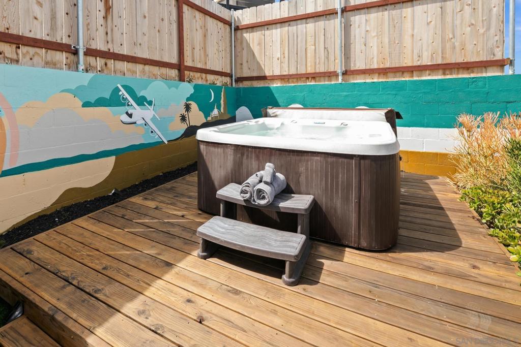 Ocean Beach - Residential Income
