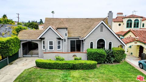 Photo of 10372 Tennessee Avenue, Los Angeles, CA 90064 (MLS # 25628319)