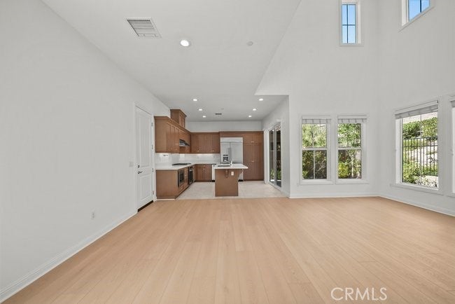 20655 Chestnut