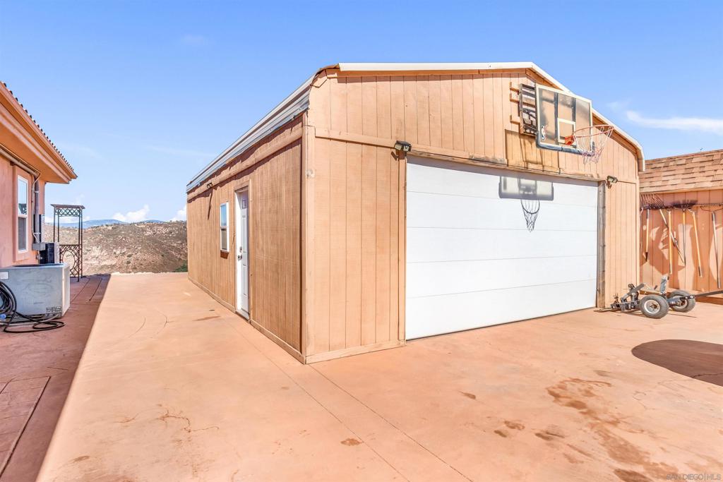 Ramona - Residential