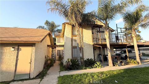 Tiny photo for 2712 Morin Court, Bakersfield, CA 93304 (MLS # FR26050185)