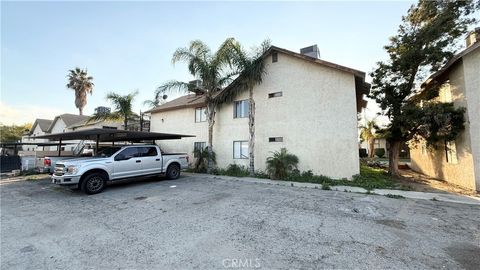 Tiny photo for 2712 Morin Court, Bakersfield, CA 93304 (MLS # FR26050185)