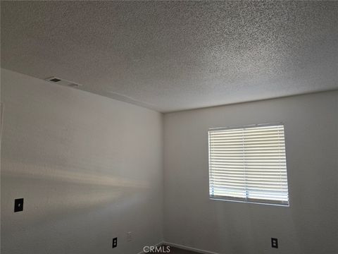 Tiny photo for 2712 Morin Court, Bakersfield, CA 93304 (MLS # FR26050185)