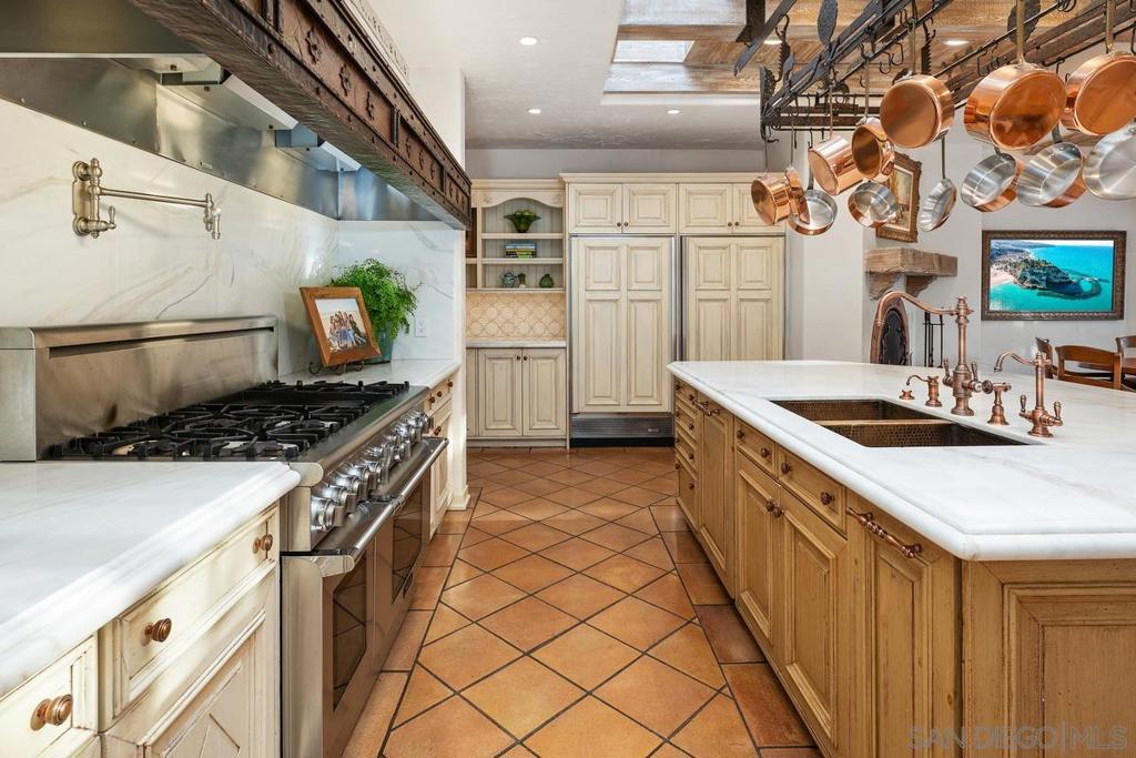 Rancho Santa Fe - Residential