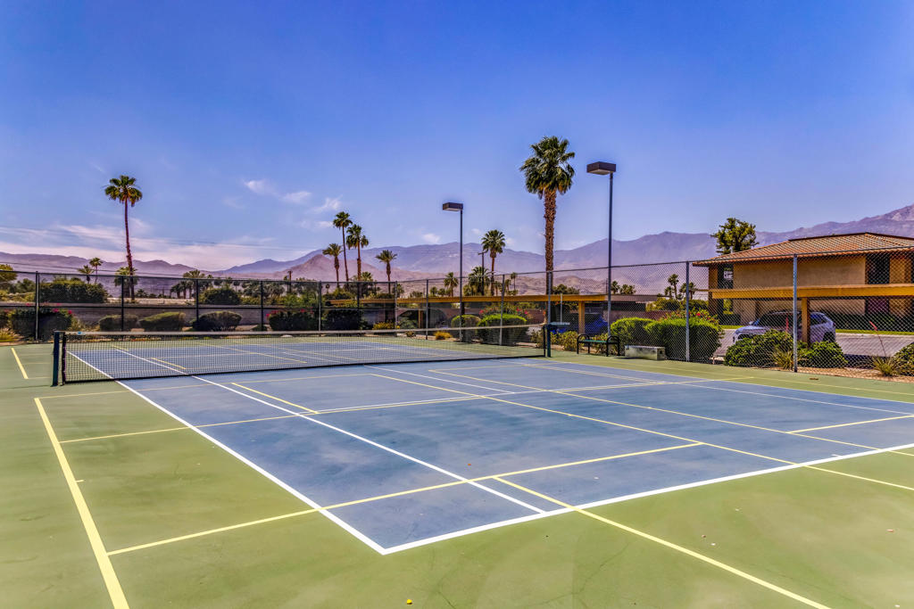 Cathedral Springs - Residential