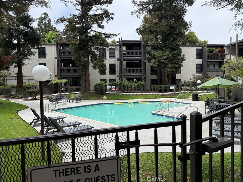 7740 Redlands G3091