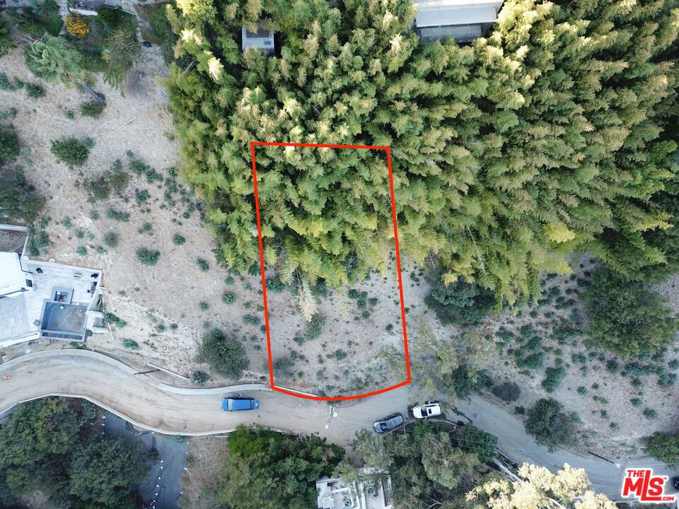 3947 N Hopevale Drive