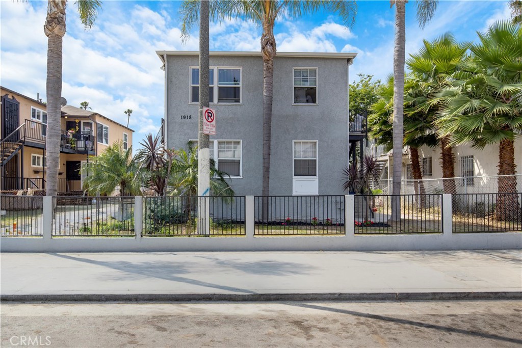 1918 W 35th Street