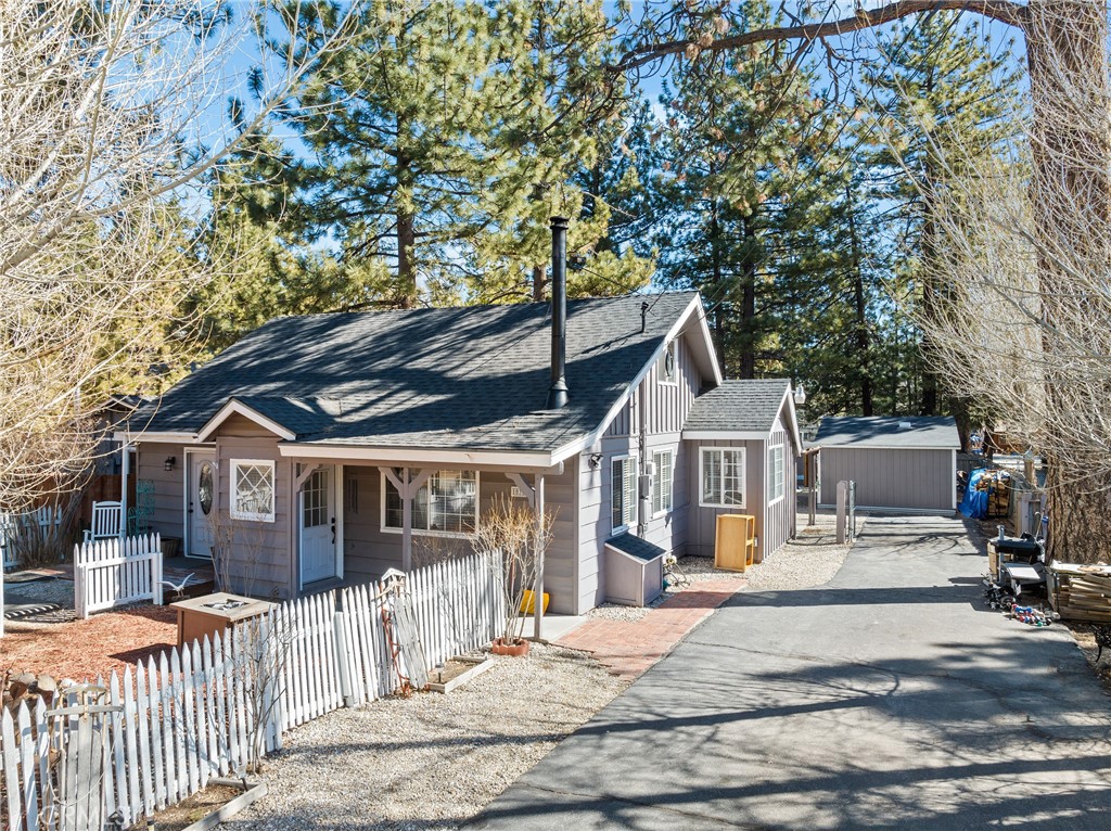 1036 Greenway Drive