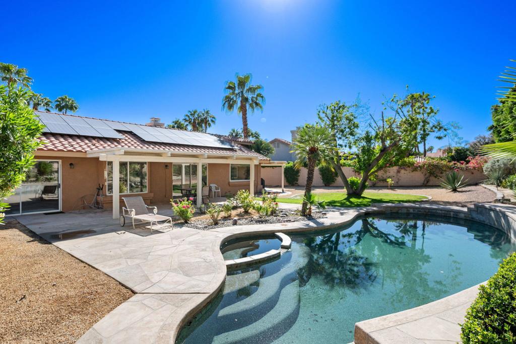 39041 Palace Drive