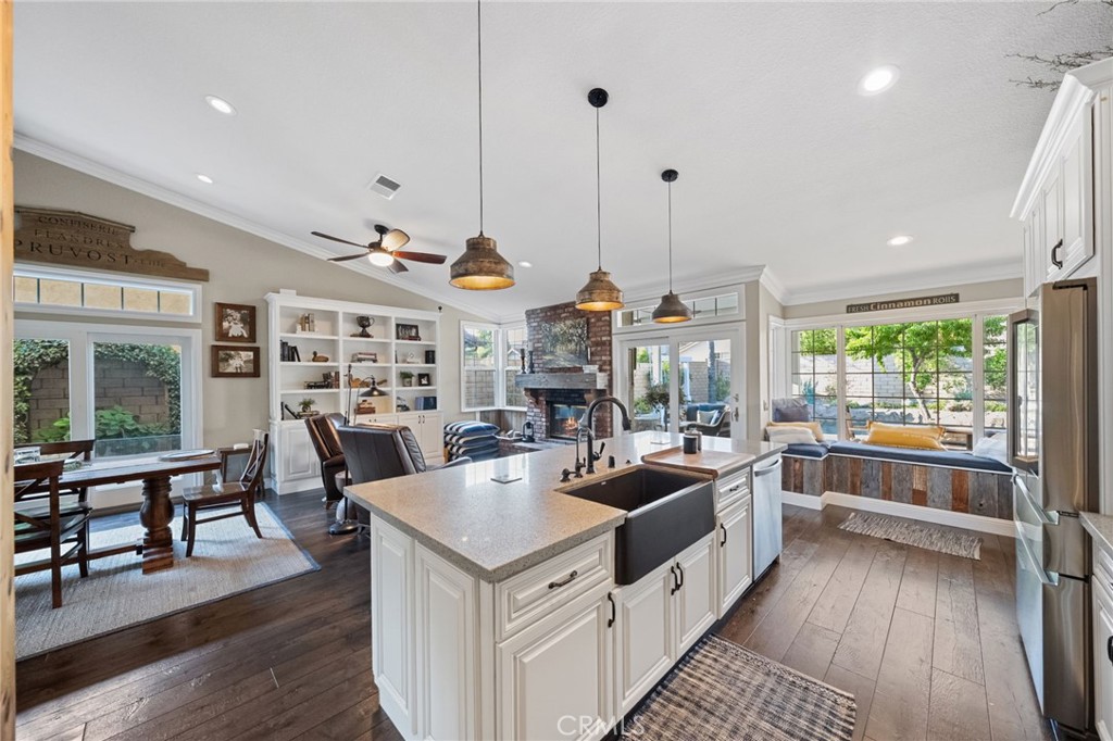 24388 Kentucky Derby Way