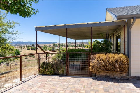 Tiny photo for 8580 Warren Rd, Paso Robles, CA 93446 (MLS # NS26084322)