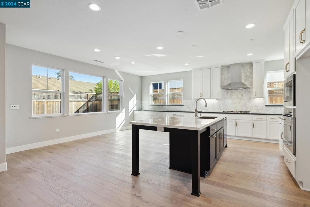 Not Listed - Residential