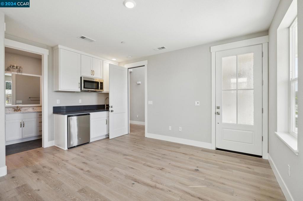 Not Listed - Residential