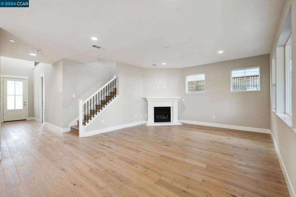 Not Listed - Residential