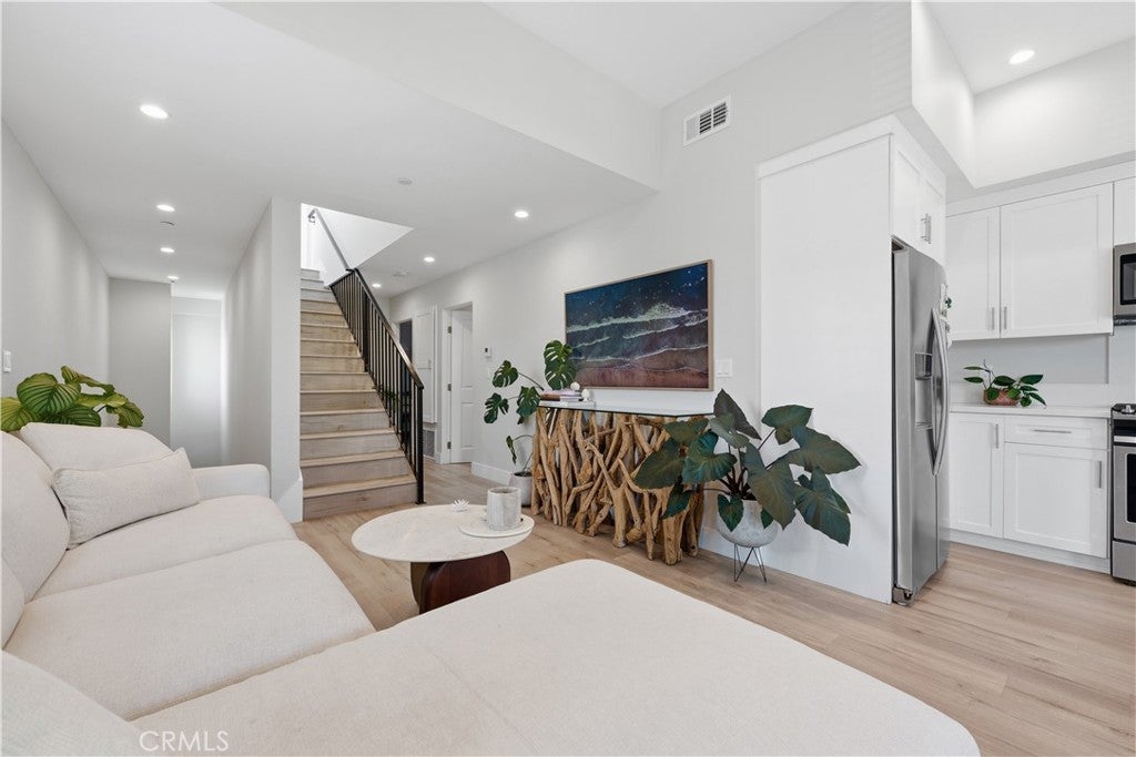 4703 River, Newport Beach CA 92663 - Photo 9