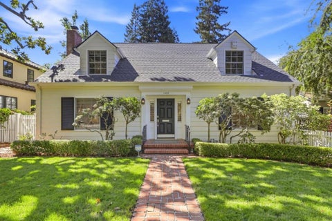 Photo of 1432 Hamilton Avenue, Palo Alto, CA 94301 (MLS # ML82061274)
