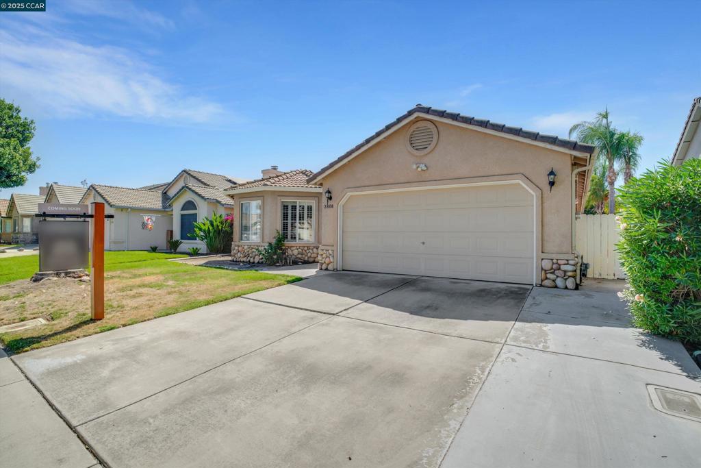 Single story rancher in sought after neighborhood. New carpet and paint throughout. Mature rear yard landscaping with shed. The home enjoys vault ceilings and is light and bright inside.