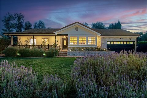 922 Carefree Drive Simi Valley CA 93065