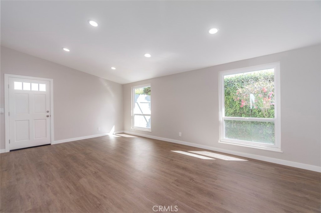 2391 Westminster Avenue