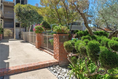 Photo of 6526 Ocean Crest Drive #A312, Rancho Palos Verdes, CA 90275 (MLS # PV26193902)