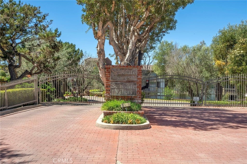 6526 Ocean Crest Drive A312