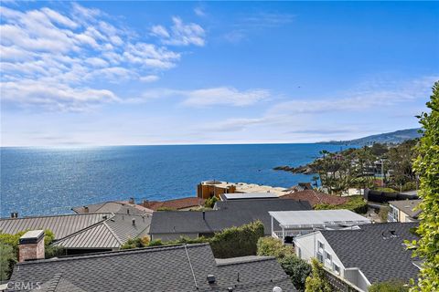 Photo of 2609 Victoria Drive, Laguna Beach, CA 92651 (MLS # LG26085857)