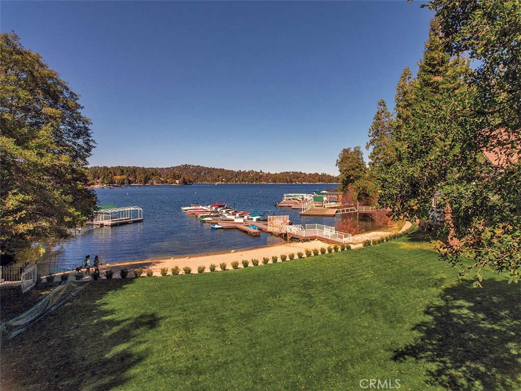Arrowhead Woods (AWHW) - Residential