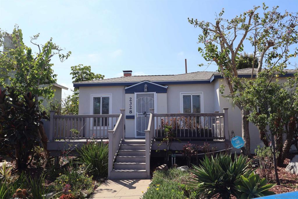 2328 LUCERNE DRIVE