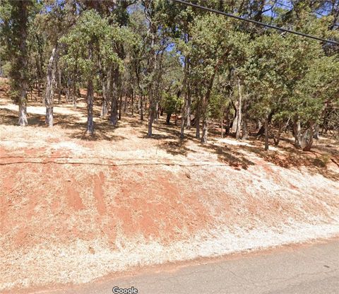 Photo of 2695 Greenway Drive, Kelseyville, CA 95451 (MLS # LC25206350) Photo of 2695 Greenway Drive, Kelseyville, CA 95451 (MLS # LC25206350)