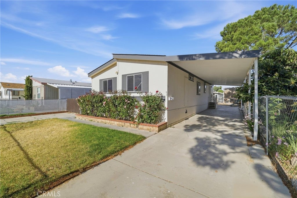 45465 25th Street E 93