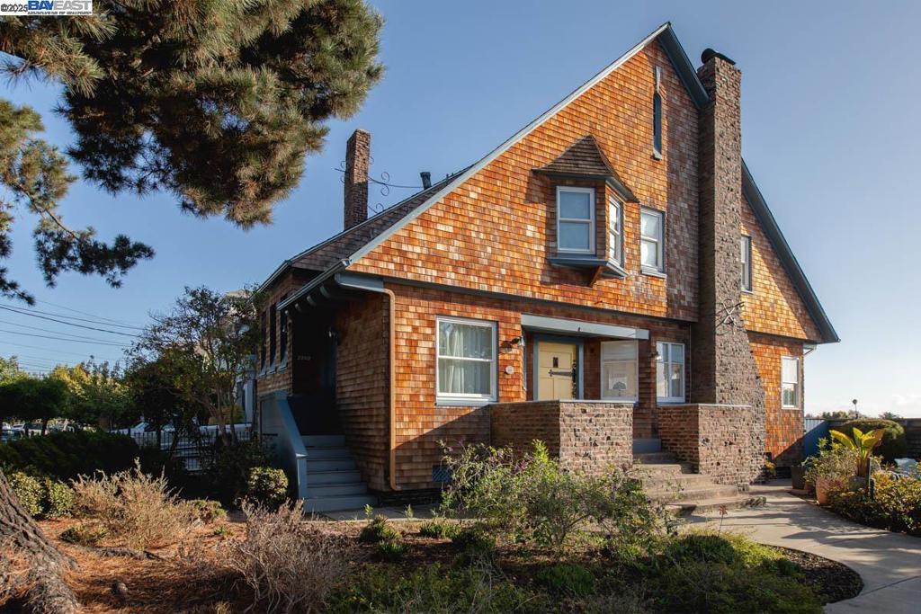 CENTRAL ALAMEDA - Residential