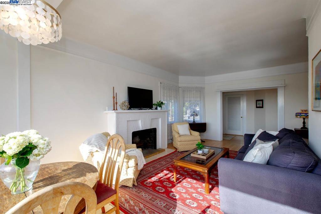 CENTRAL ALAMEDA - Residential