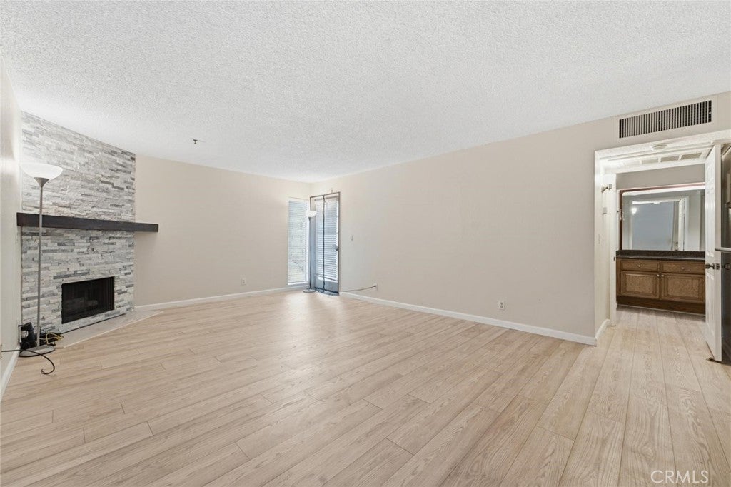 5705 Friars RD 22, San Diego CA 92110