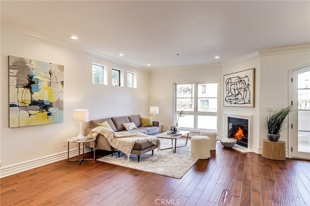 12026 Hoffman Street 201