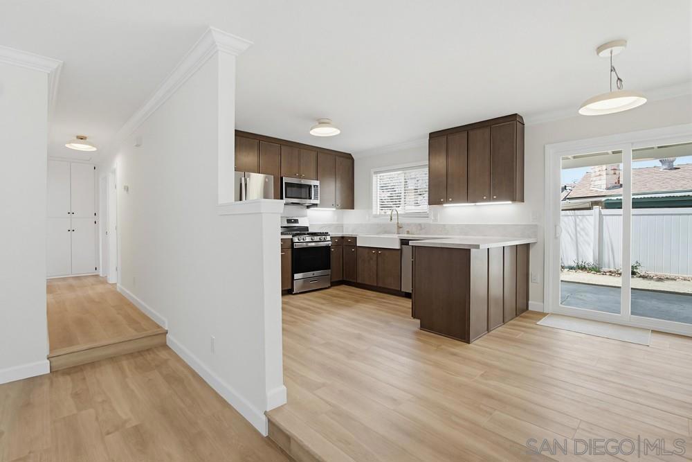 8740 Vanguard Place