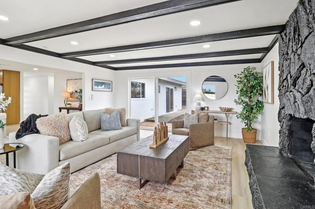 4822 Mount La Palma Drive