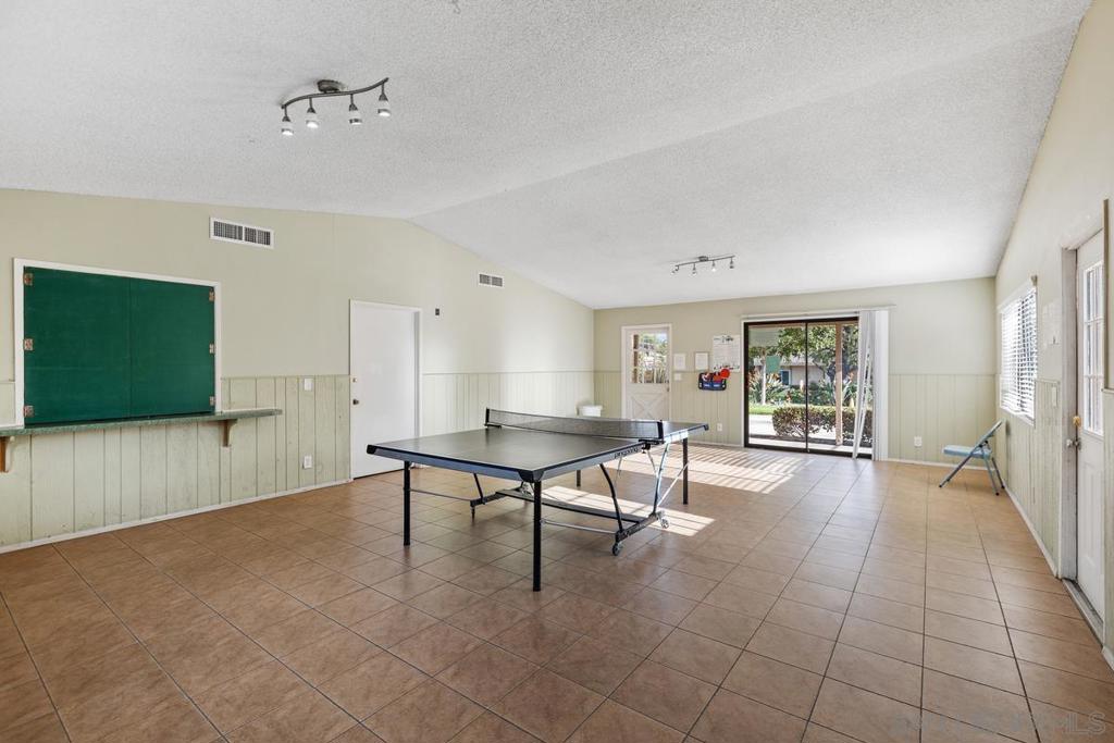 La Mesa - Residential